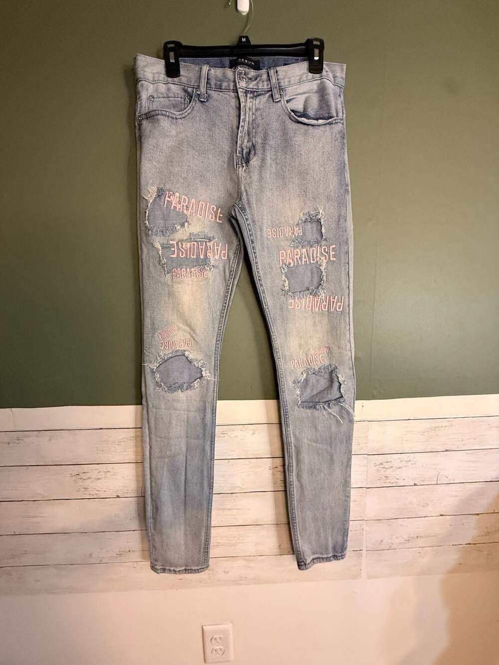 PacSun Stacked Skinny Distressed Paradise Embroidered Jeans Light Wash 31x32